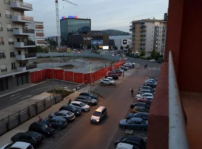 Big * Ποντγορίτσα