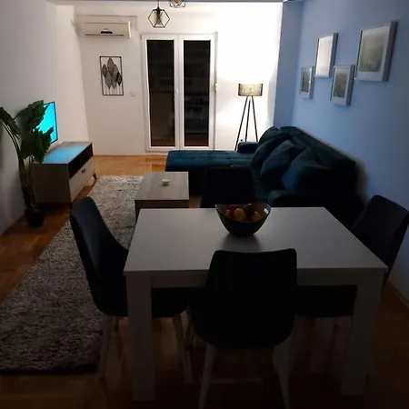 Big Apartment